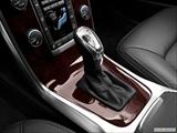  Gear shifter/center console photo